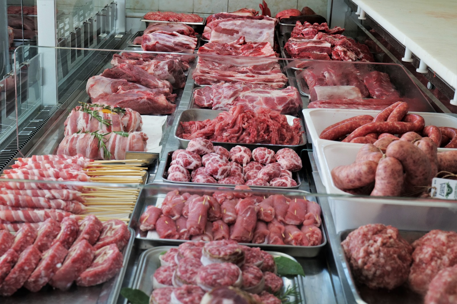Negozio carni e salumi Sillavengo